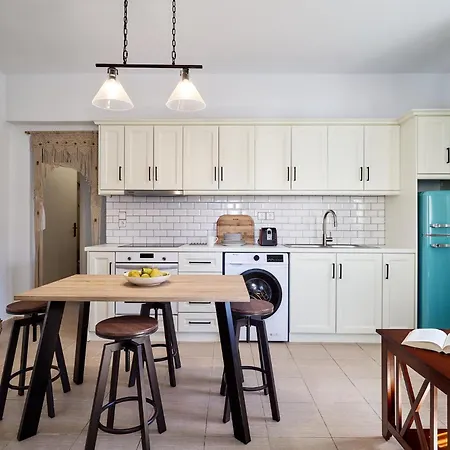 Aroma Kastellia - Althea Homes Апартаменты